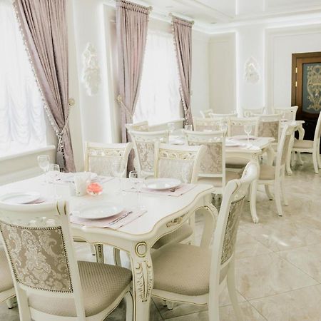 Port Royal Hotel Tulchyn Kültér fotó